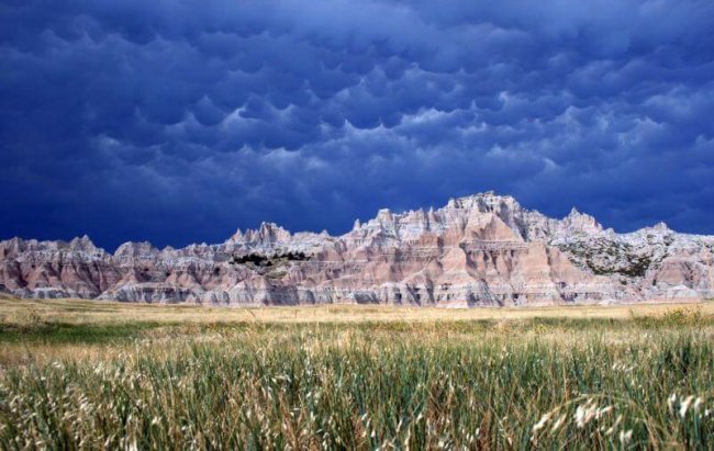 Badlands National Park offers stunning landscapes and is only an hour from Yak Ridge Cabins and Farmstead