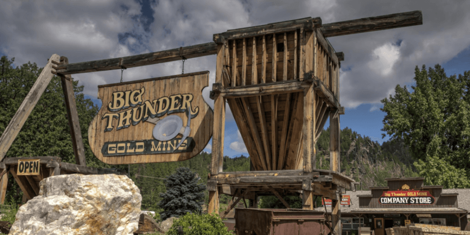 Big Thunder Gold Mine located in Keystone, just a few minutes from Yak Ridge Cabins and Farmstead